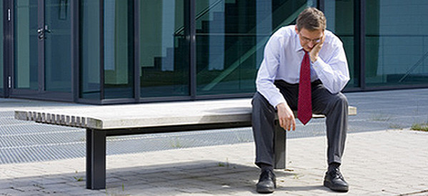Stress im Job schadet Mitarbeiter und Unternehmen Stress im Job schadet Mitarbeiter und Unternehmen