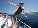 Mit dem Motorboot das Adriatische Meer vor Kroatien erkunden Mit dem Motorboot das Adriatische Meer vor Kroatien erkunden